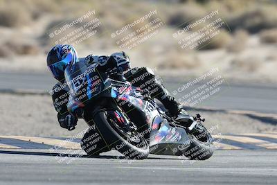 media/Dec-07-2025-CVMA (Sun) [[3e7d2de5dc]]/Race 10-Formula 40 Open/